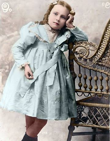 Peggy Hopkins Joyce — Ziegfeld Girls — colorized